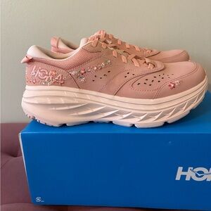 HOKA Vibrant Bloom Bondi L BP Sneaker (Women’s 9)
